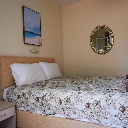 All Summer Dafni Aparthotel *