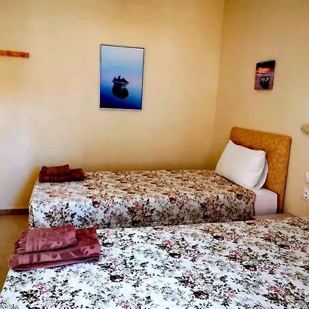 All Summer Dafni Aparthotel